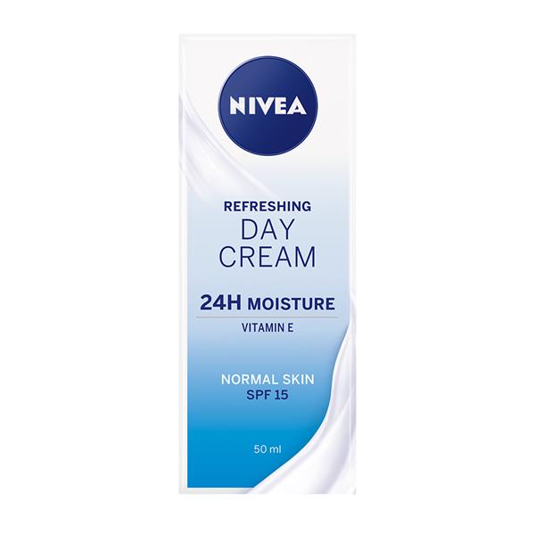 Nivea Daily Essentials Day Cream Light Moisturising Image